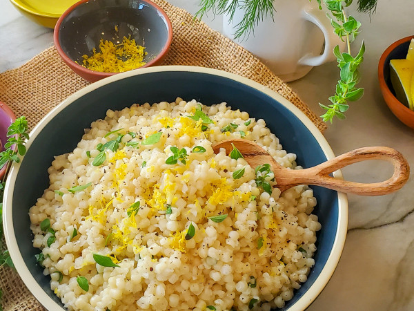 Instant Pot® Mushroom and Garlic Israeli Couscous