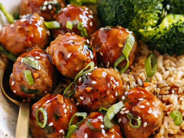 Asian-Inspired Turkey Meatballs with Chili-Garlic Glaze