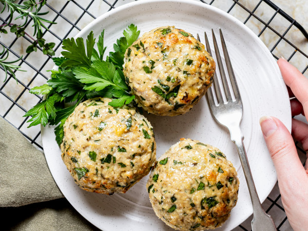 Mini Meatloaves with Turkey, Quinoa, and Zucchini
