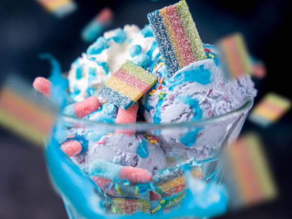 Sundaes with Blue Marshmallows