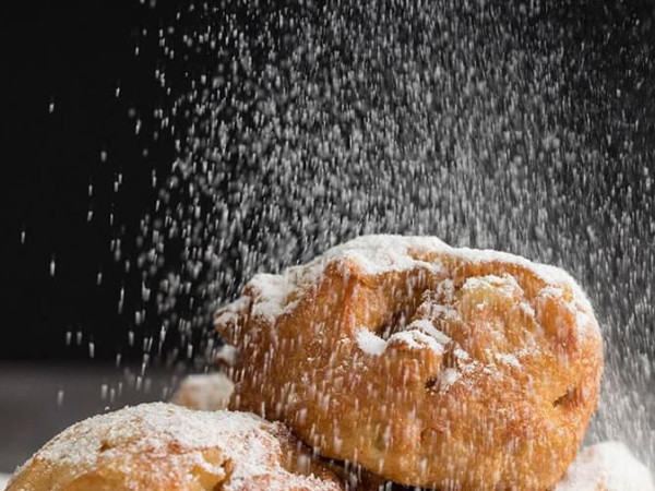 Caramel Sauce-Drizzled Cinnamon Apple Beignets