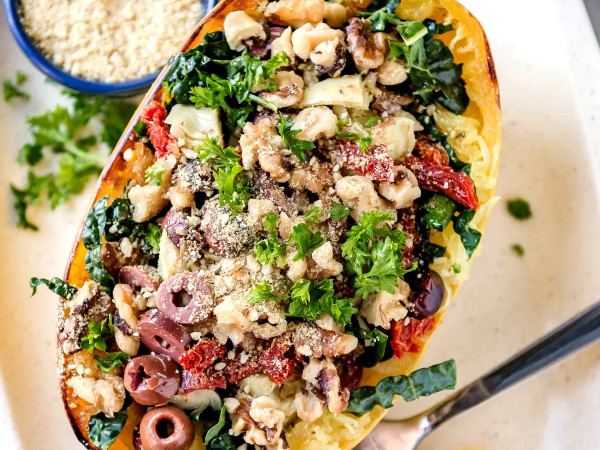 Flavorful Oven-Roasted Spaghetti Squash