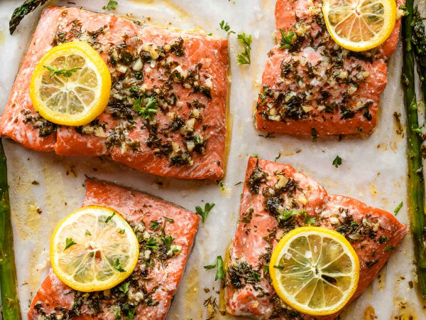 Broiled Salmon with a Savory Garlic-Herb Blend