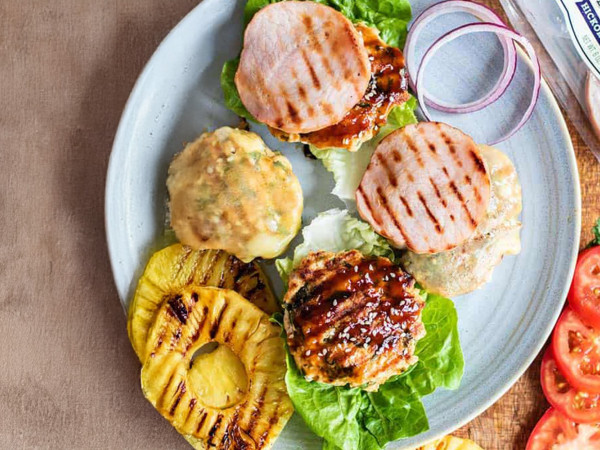 Hawaiian-Style Chicken Burgers by Jo