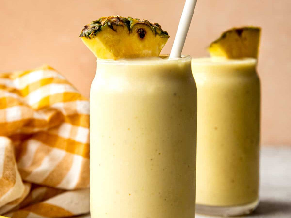 Pineapple Crunch Smoothie