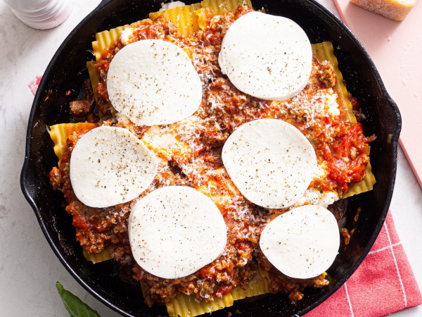 Quick and Cheesy Skillet Lasagna