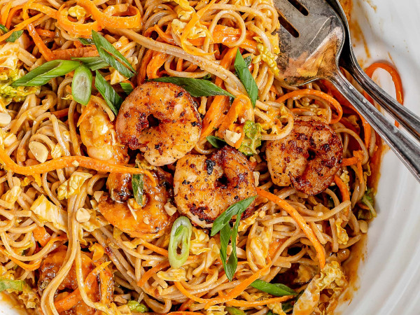 Shrimp and Rice Noodles in Spicy Peanut Sauce