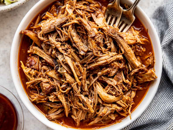 Slow Cooker Pulled Pork with Barbeque Sauce