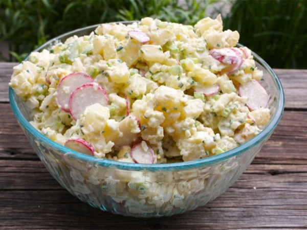 Traditional Canadian Potato Salad