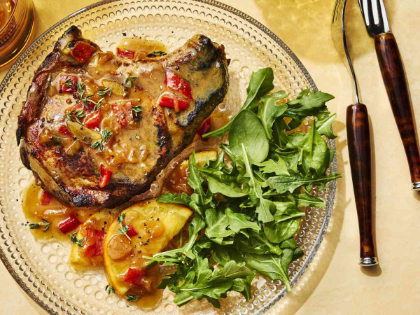 Pub-Style Pork Chops