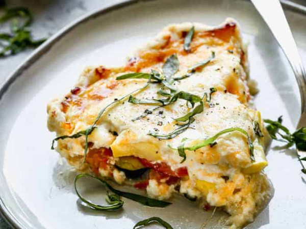 Garden Vegetable and Cheese Pie