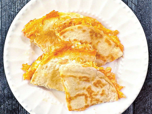 Keto Buffalo Chicken Omelet