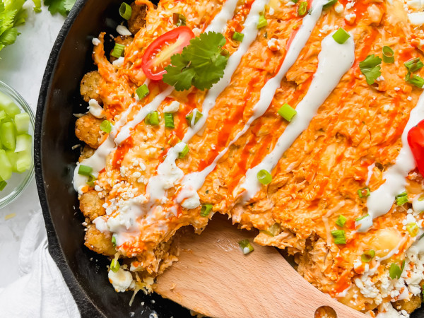 Crispy Buffalo Chicken Totchos in the Air Fryer