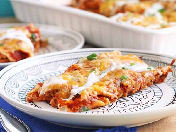 Buffalo Chicken Enchiladas Inspired by the Mexican Flag