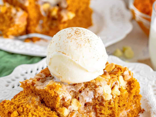 Earthquake Cake with Pumpkin