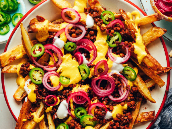 Vegan Loaded Chili Fries