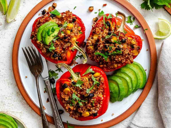 Vegan Peppers Filled with Quinoa