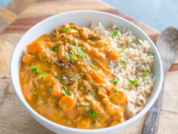 Traditional Zimbabwean Chicken and Veggie Soup