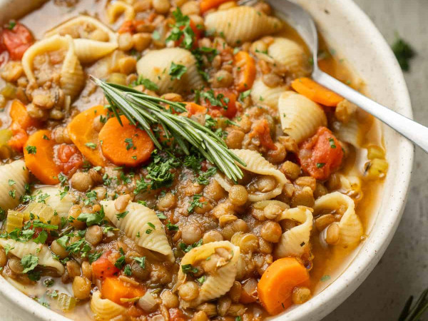 Lentil, Kale, and Red Onion Vegan Pasta Dish