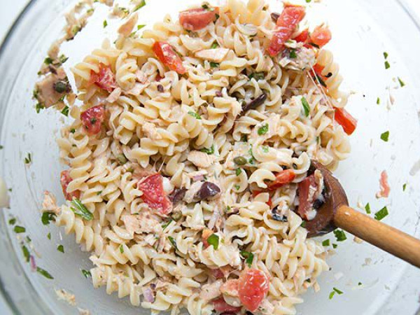 Tuna Capellini with Mediterranean Flavors