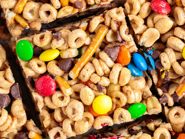 Trail Mix Bars Made with Peanut Butter
