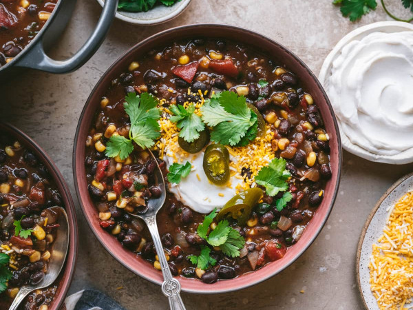 Crowd-Pleasing Vegan Spiced Black Beans