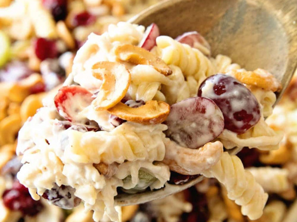 Pasta Salad with Cashew Chicken