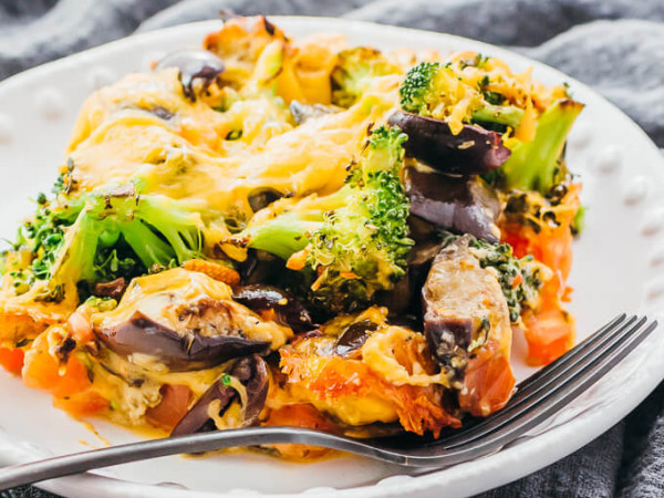 Cheesy Casserole Loaded with Vegetables and Eggplant