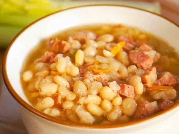 Holiday Soup with Spiral Ham and Lima Beans