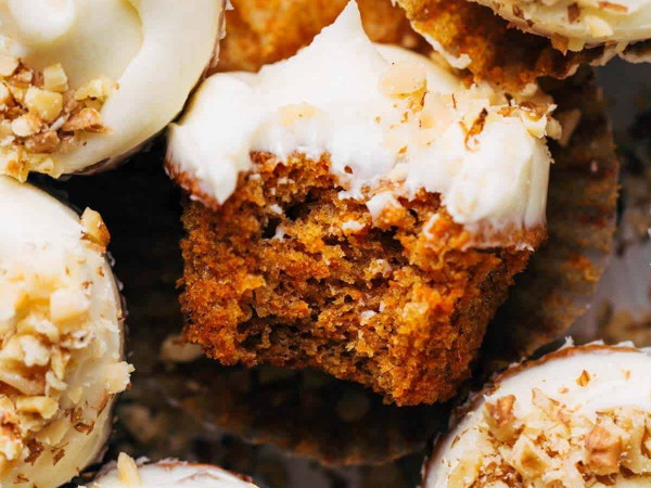 Rich and Moist Carrot Cupcakes