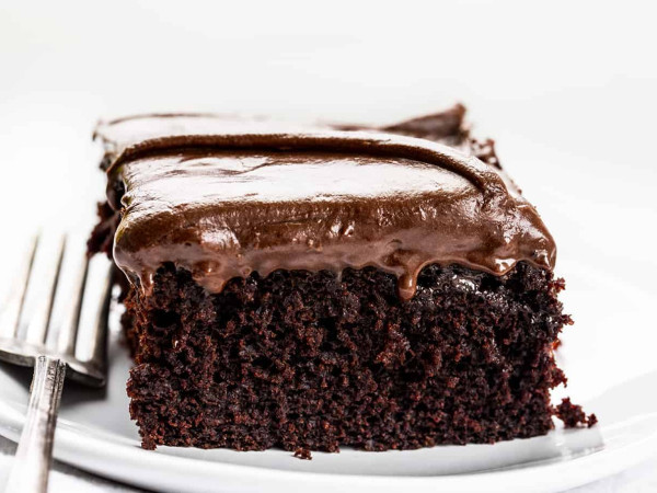 Gluten-Free Chocolate Cake with a Wacky Twist from the Great Depression